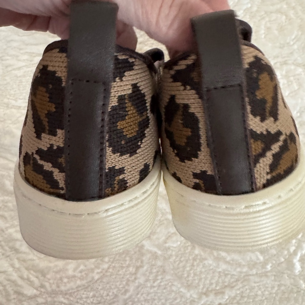 Sofft Somers Leopard Print Slip-On Sneakers summer fun - Picture 5 of 5